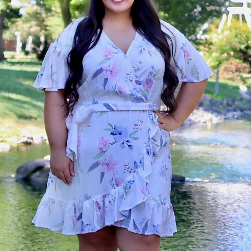 Lauren Conrad Plus Size Floral Dress